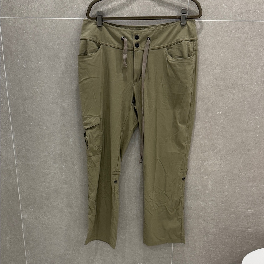 Women's Colombia Tan Omni Shield Cargo Pants - 14 short - roll up to capris